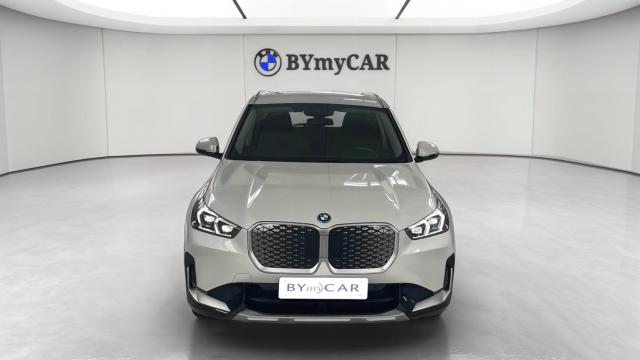 Bmw Ix1 image 9