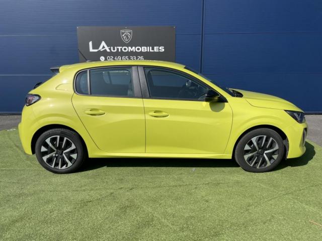 Peugeot 208 image 7
