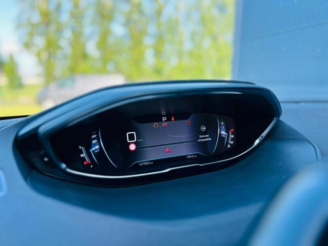 Peugeot 3008 image 6