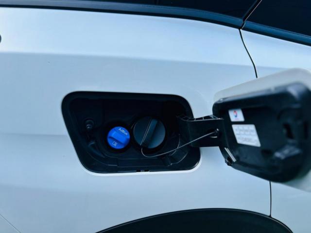 Peugeot 3008 image 9
