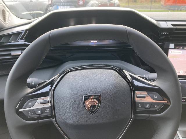 Peugeot 408 image 9
