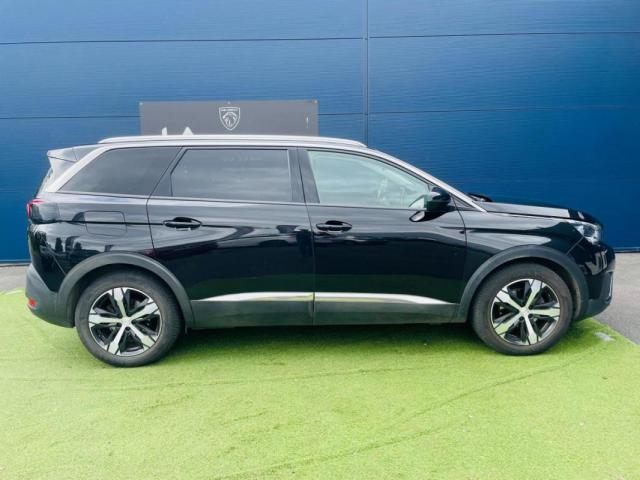 Peugeot 5008 image 9