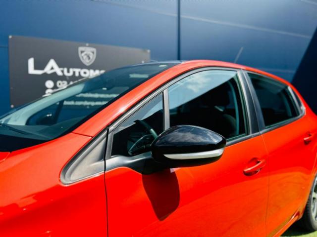 Peugeot 208 image 4