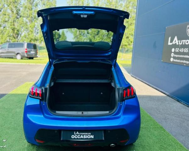Peugeot 208 image 2