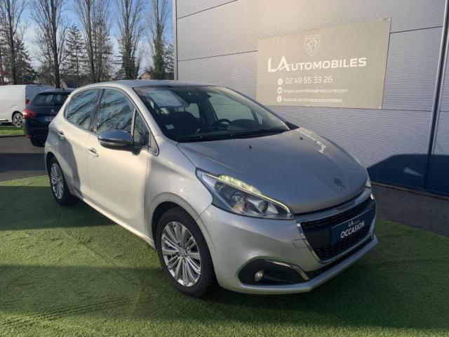 Peugeot 208 image 7