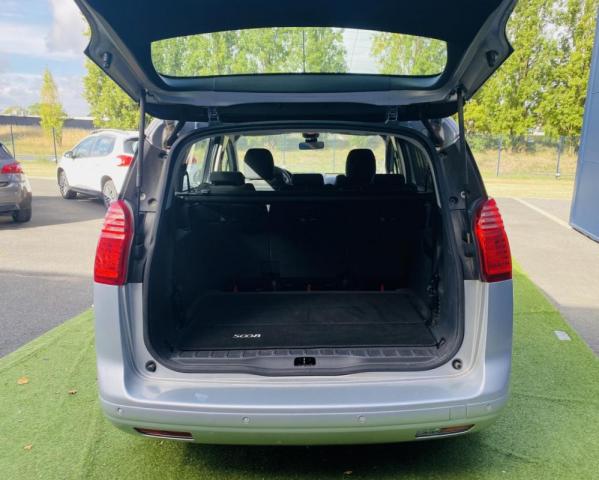 Peugeot 5008 image 7