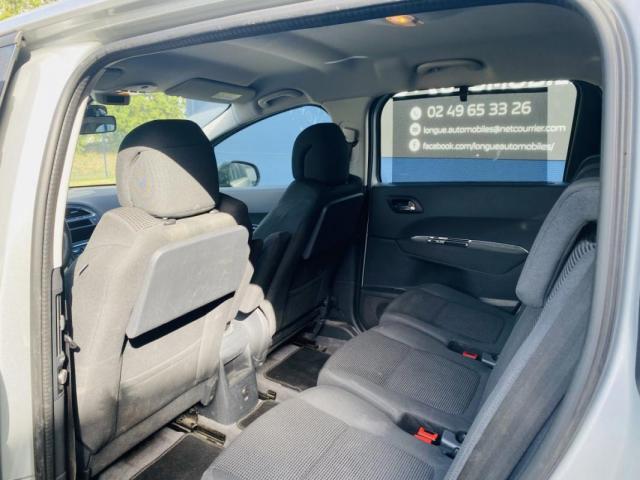 Peugeot 5008 image 4
