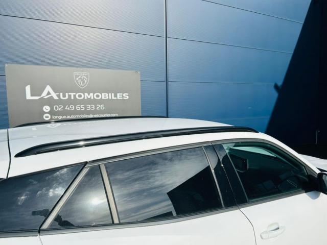 Peugeot 2008 image 1