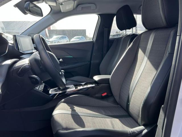 Peugeot 2008 image 5