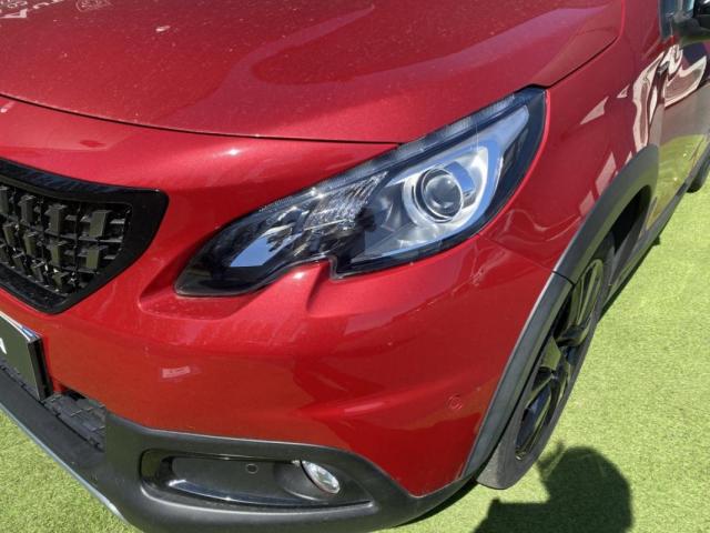 Peugeot 2008 image 3