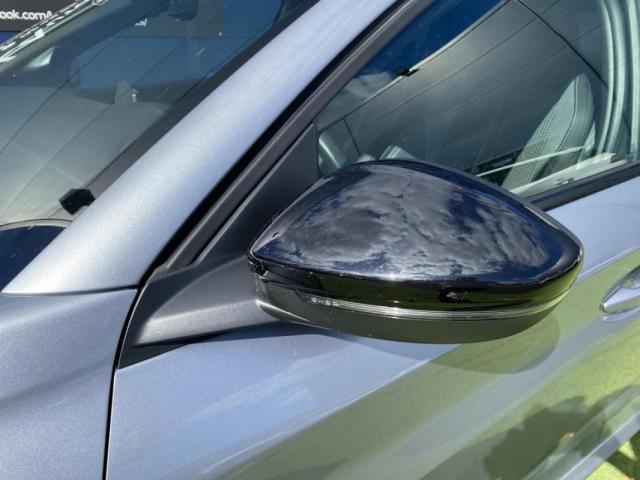 Peugeot 208 image 4