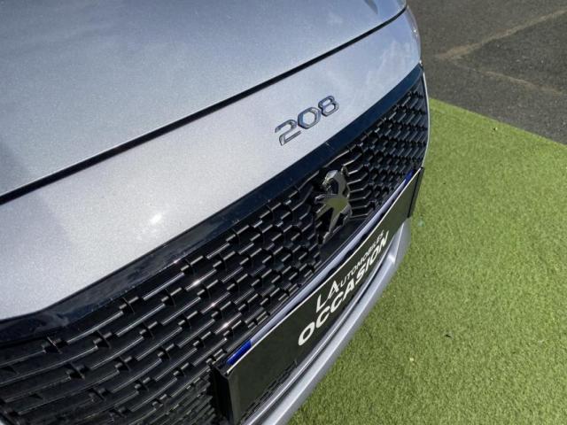 Peugeot 208 image 7