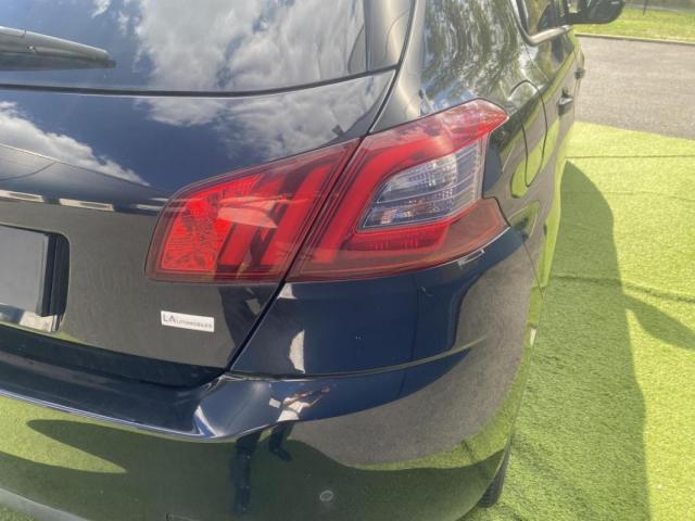 Peugeot 308 image 8
