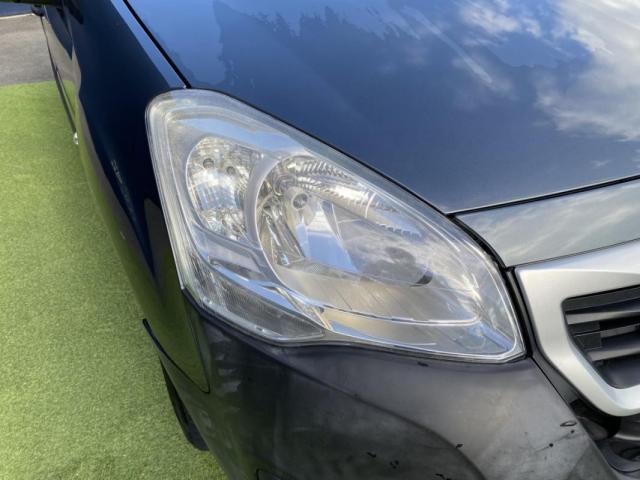 Peugeot Partner image 1