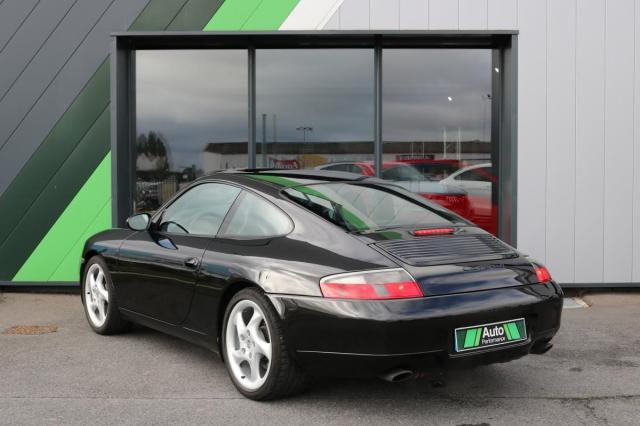Porsche 911 image 5