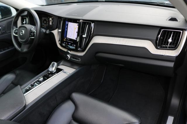 Volvo Xc60 image 3