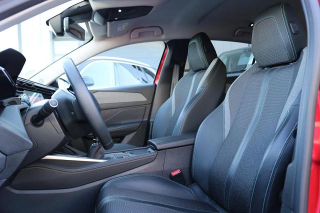 Peugeot 308 image 4