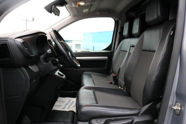 Peugeot Expert image 8