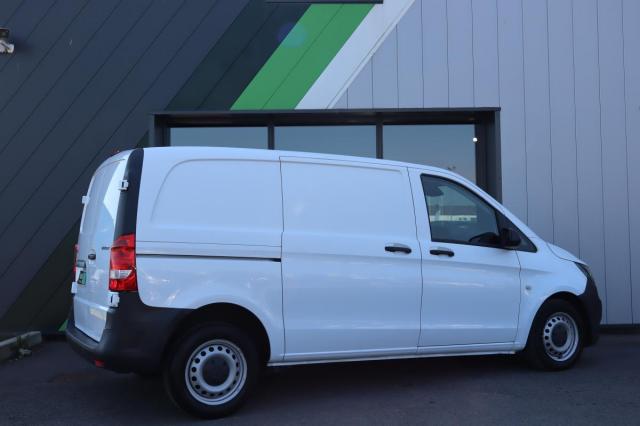 Mercedes Benz Vito image 9