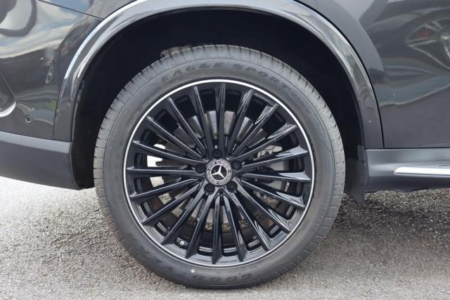 Mercedes Benz Glc image 3