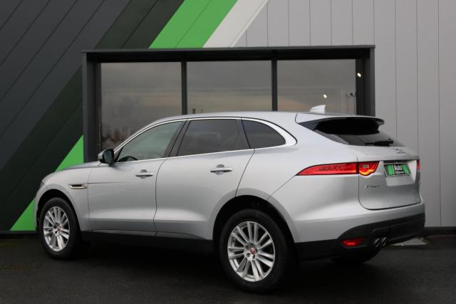 Jaguar F-Pace image 2