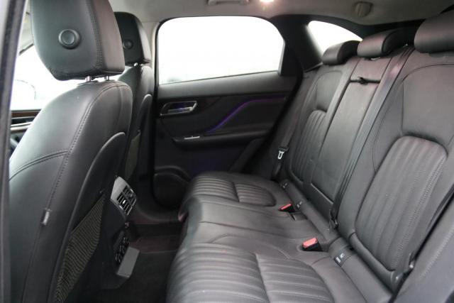 Jaguar F-Pace image 8