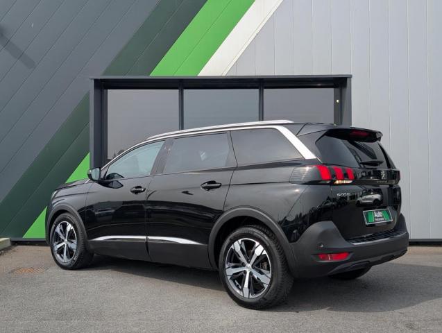 Peugeot 5008 image 6