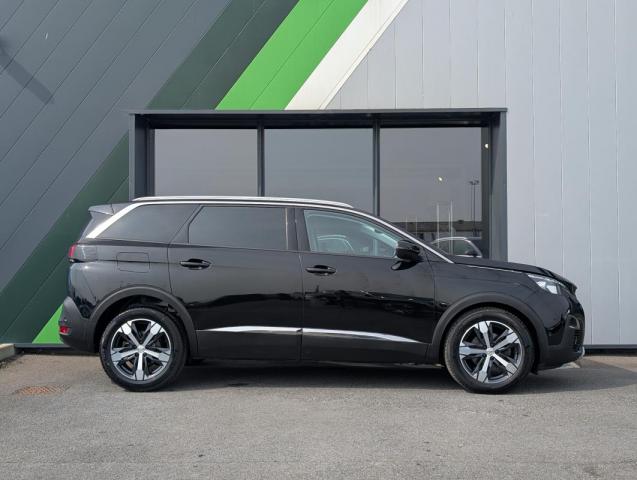 Peugeot 5008 image 8