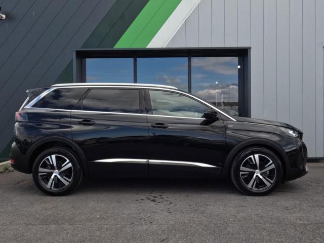 Peugeot 5008 image 2