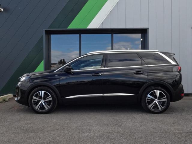 Peugeot 5008 image 1