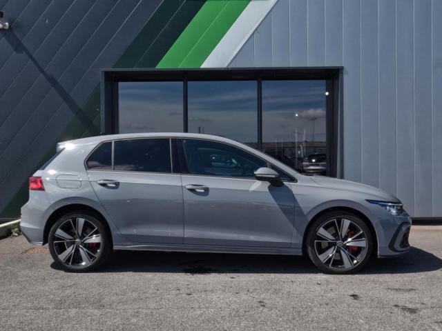 Volkswagen Golf image 3