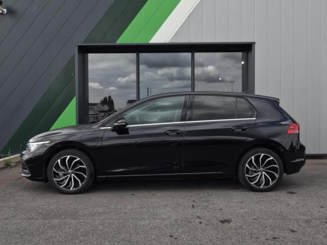 Volkswagen Golf image 8