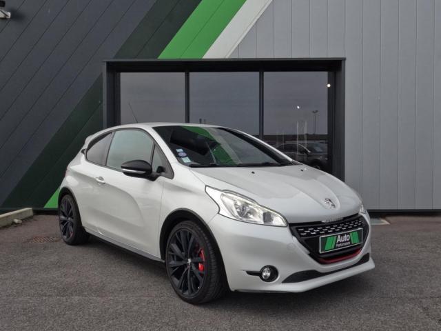Peugeot 208 image 1