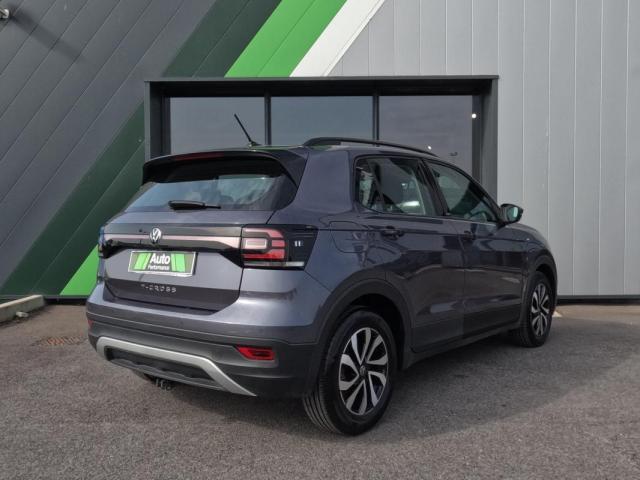 Volkswagen T-Cross image 9