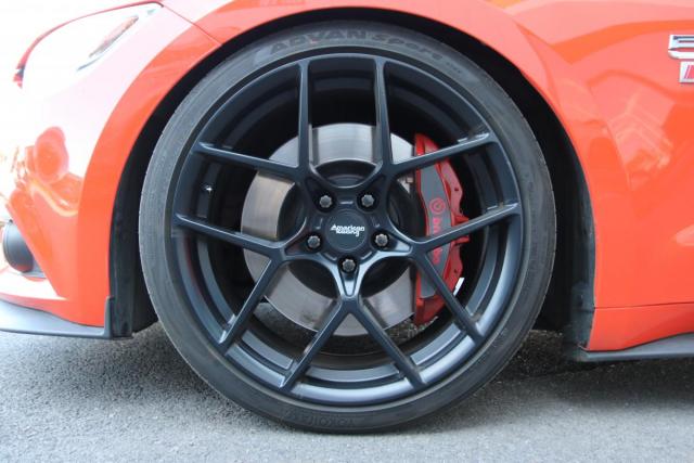 Ford Mustang image 5