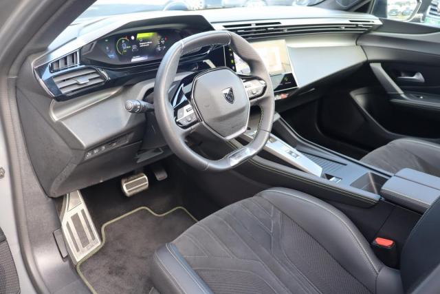 Peugeot 408 image 9