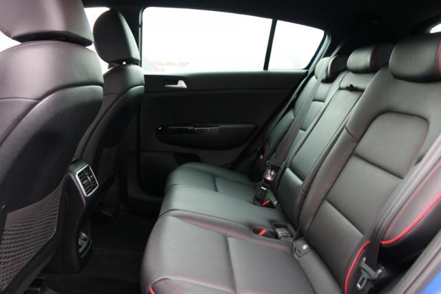 Kia Sportage image 6