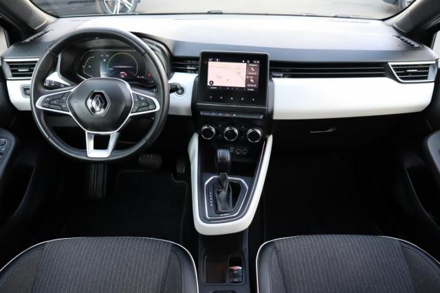 Renault Clio image 9