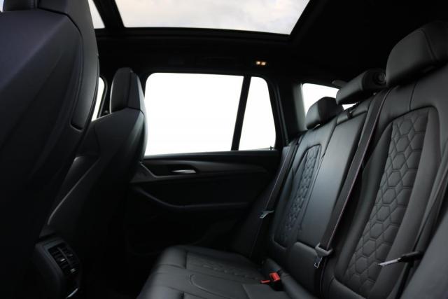 Bmw X3 image 4