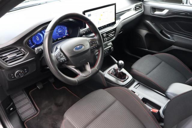 Ford Focus image 6