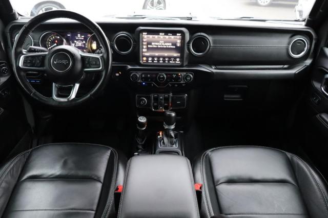 Jeep Wrangler image 2