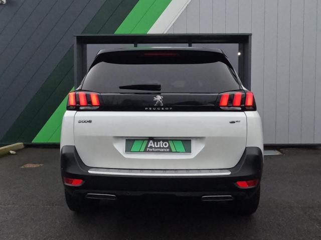 Peugeot 5008 image 9