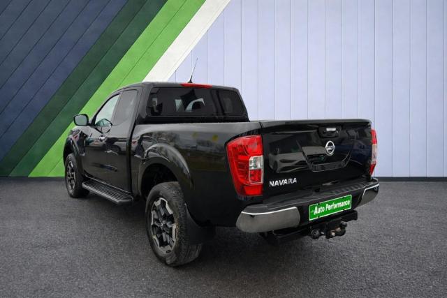 Nissan Navara image 8