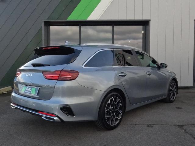 Kia Cee'D_sw image 3