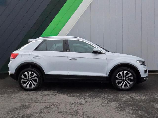 Volkswagen T-Roc image 1