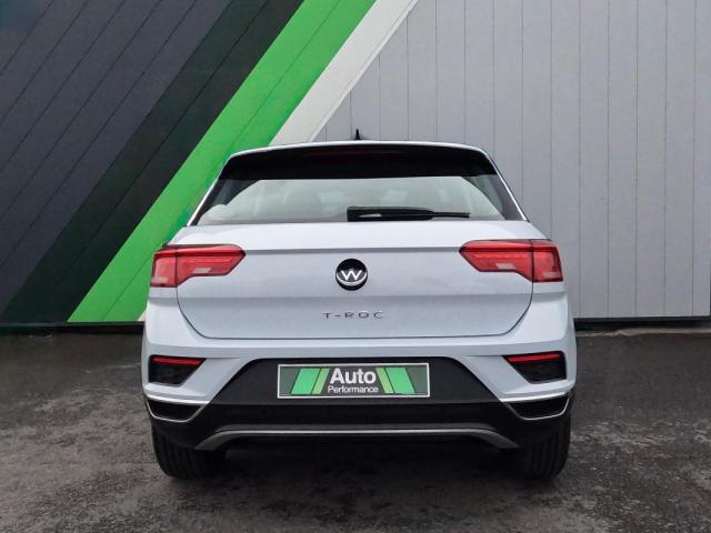 Volkswagen T-Roc image 8