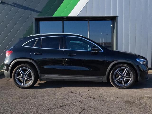 Mercedes Benz Gla image 1