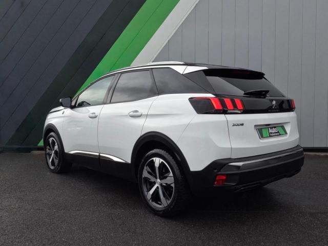 Peugeot 3008 image 3
