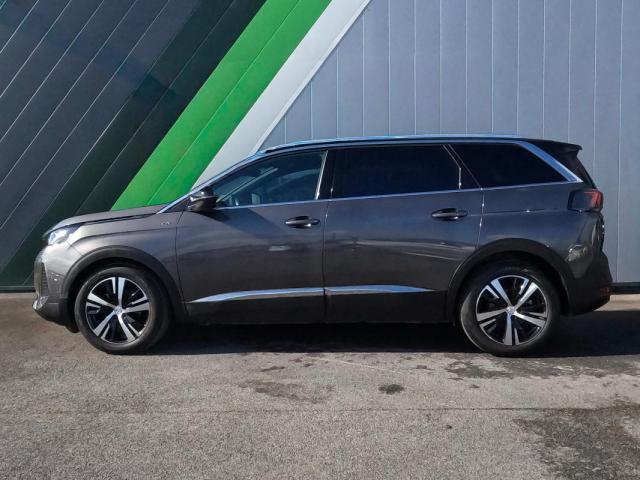 Peugeot 5008 image 2