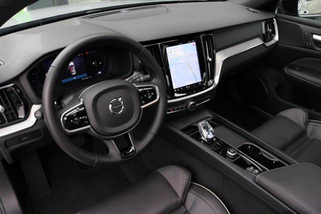 Volvo S60 image 4